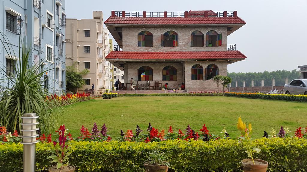Hotel Panthashala Santiniketan à Sri Niketan Extérieur photo