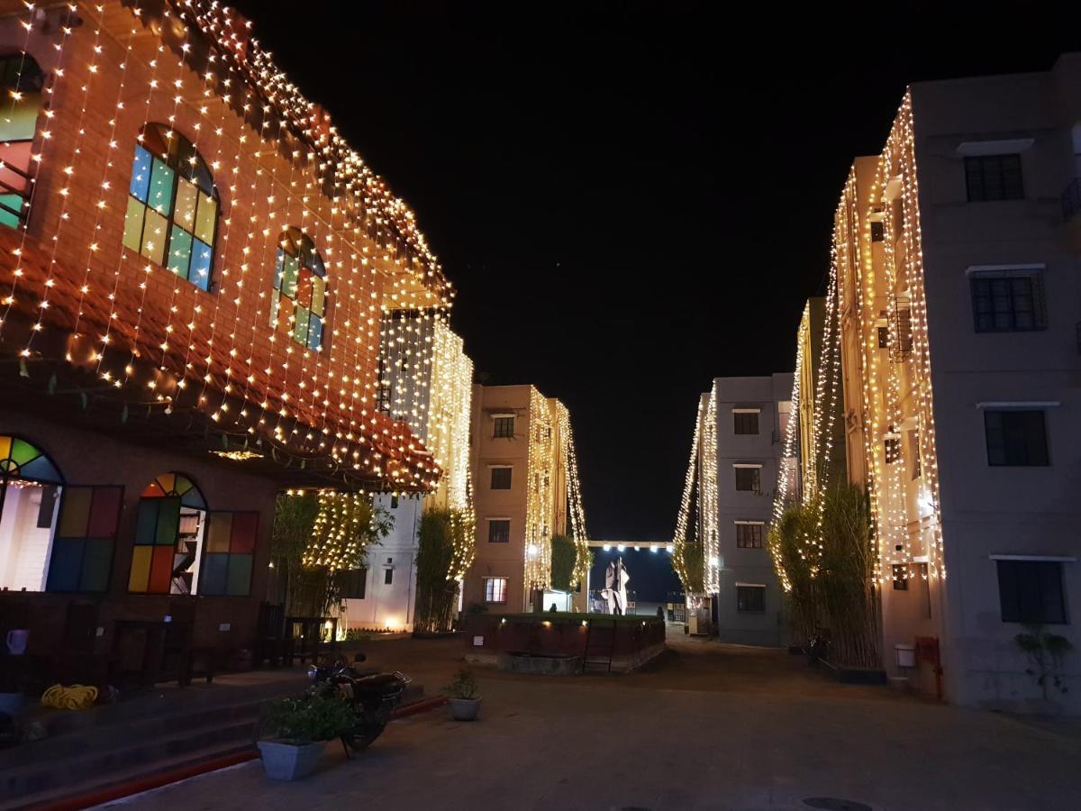 Hotel Panthashala Santiniketan à Sri Niketan Extérieur photo
